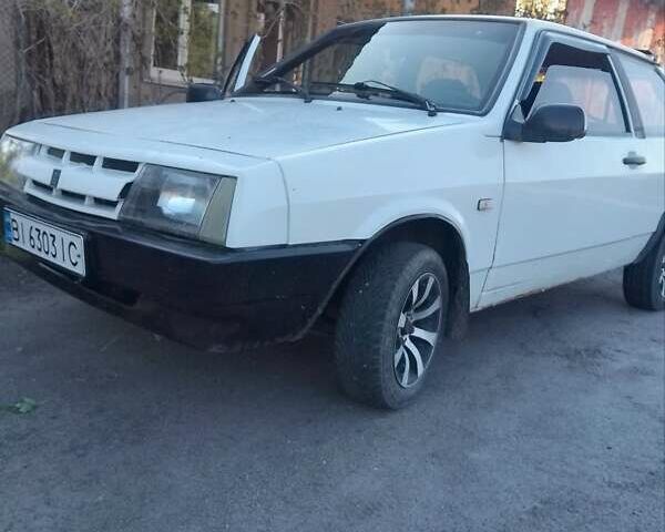 Белый ВАЗ 2108, объемом двигателя 1.29 л и пробегом 740 тыс. км за 1400 $, фото 4 на Automoto.ua