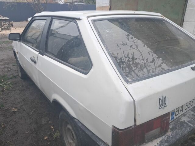 Белый ВАЗ 2108, объемом двигателя 1 л и пробегом 55 тыс. км за 477 $, фото 2 на Automoto.ua