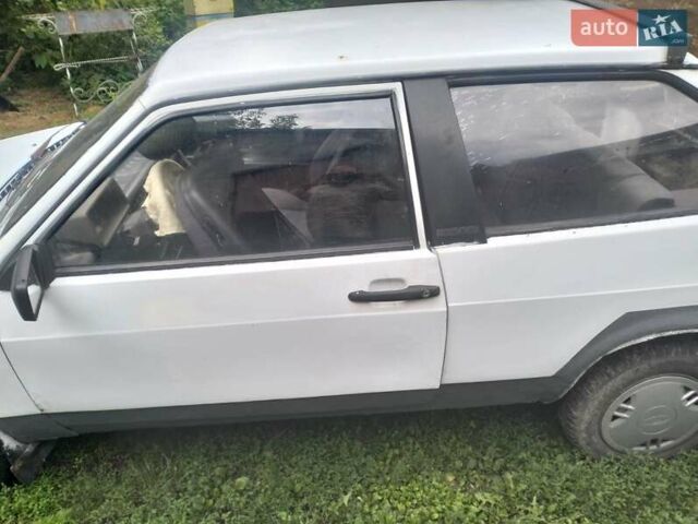 Белый ВАЗ 2108, объемом двигателя 1.5 л и пробегом 100 тыс. км за 700 $, фото 7 на Automoto.ua