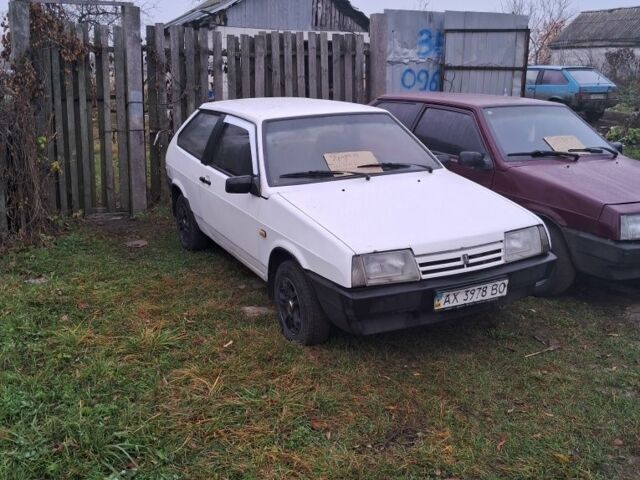 Белый ВАЗ 2108, объемом двигателя 1 л и пробегом 3 тыс. км за 650 $, фото 6 на Automoto.ua