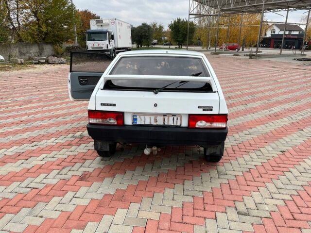 Белый ВАЗ 2108, объемом двигателя 1.5 л и пробегом 2 тыс. км за 1300 $, фото 3 на Automoto.ua