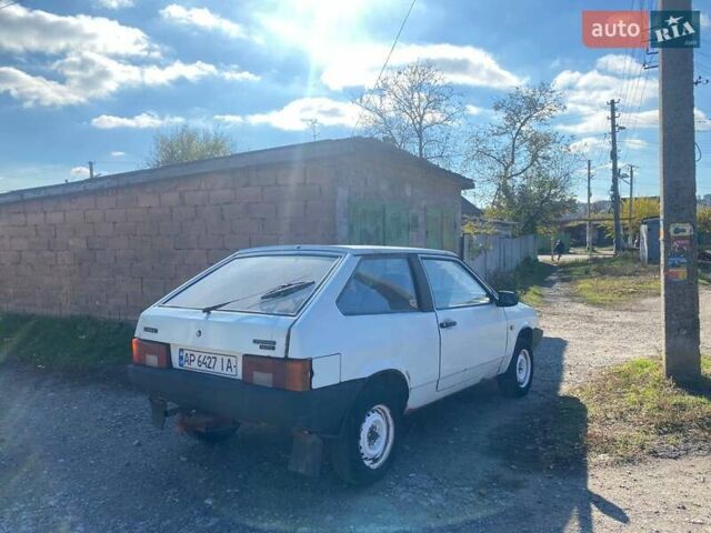 Білий ВАЗ 2108, об'ємом двигуна 1.5 л та пробігом 250 тис. км за 400 $, фото 1 на Automoto.ua