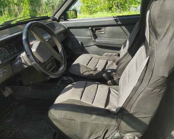 Белый ВАЗ 2108, объемом двигателя 1.3 л и пробегом 130 тыс. км за 1550 $, фото 4 на Automoto.ua