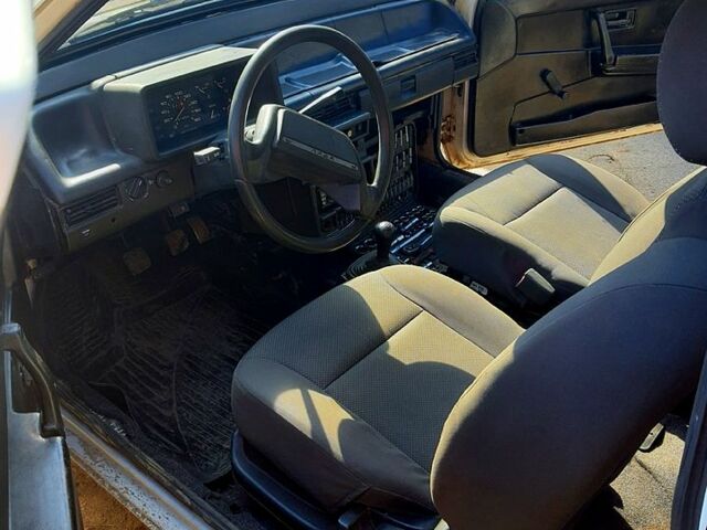 Белый ВАЗ 2108, объемом двигателя 1.1 л и пробегом 0 тыс. км за 700 $, фото 2 на Automoto.ua