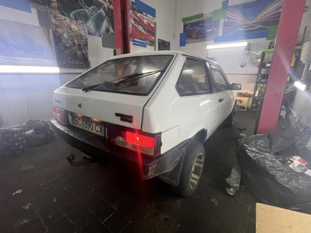 Білий ВАЗ 2108, об'ємом двигуна 1.5 л та пробігом 100 тис. км за 593 $, фото 3 на Automoto.ua