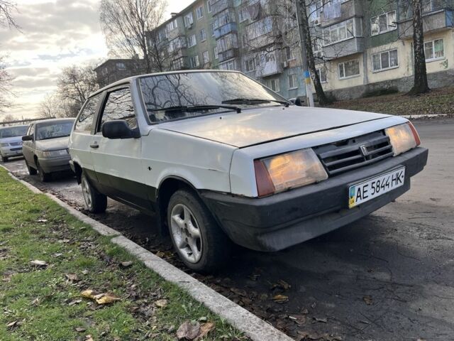 Белый ВАЗ 2108, объемом двигателя 1.5 л и пробегом 93 тыс. км за 602 $, фото 11 на Automoto.ua