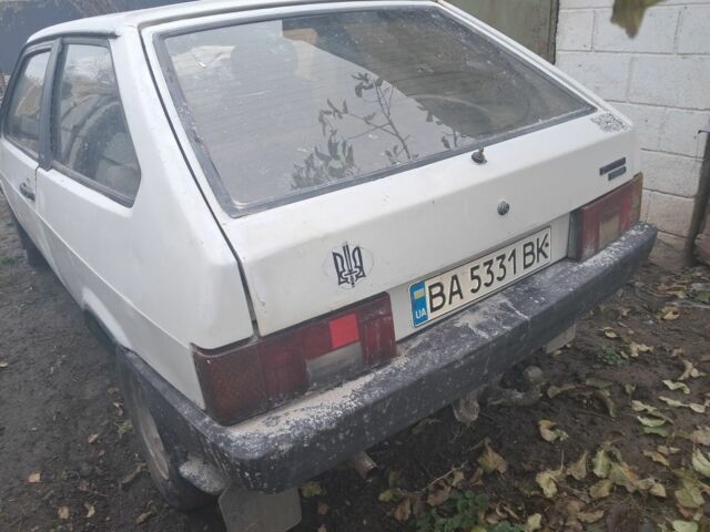 Белый ВАЗ 2108, объемом двигателя 1 л и пробегом 55 тыс. км за 477 $, фото 3 на Automoto.ua