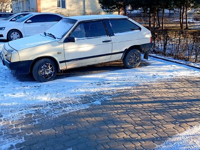 Белый ВАЗ 2108, объемом двигателя 1.1 л и пробегом 400 тыс. км за 1000 $, фото 7 на Automoto.ua