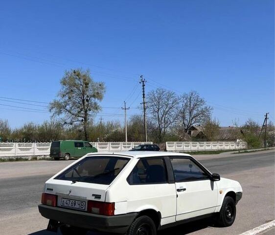 Белый ВАЗ 2108, объемом двигателя 1.3 л и пробегом 90 тыс. км за 1150 $, фото 8 на Automoto.ua