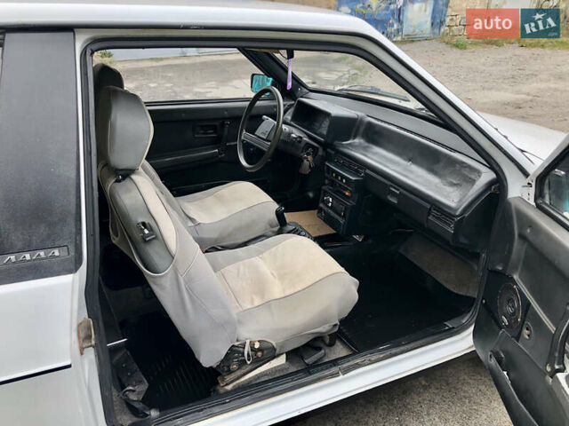 Білий ВАЗ 2108, об'ємом двигуна 1.5 л та пробігом 202 тис. км за 750 $, фото 15 на Automoto.ua