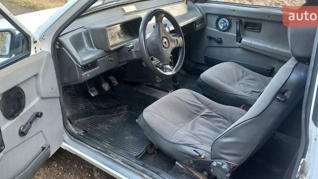 Білий ВАЗ 2108, об'ємом двигуна 0 л та пробігом 250 тис. км за 550 $, фото 6 на Automoto.ua