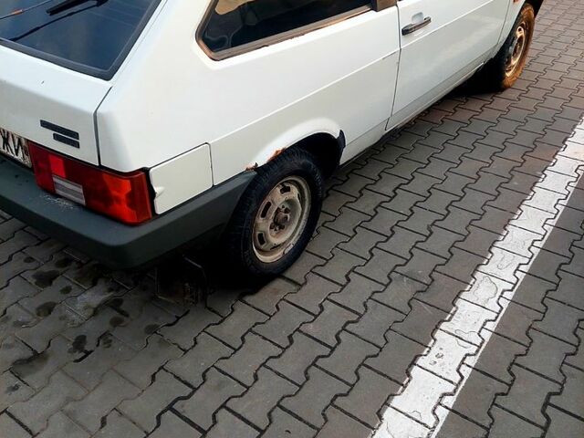 Белый ВАЗ 2108, объемом двигателя 1.3 л и пробегом 0 тыс. км за 1300 $, фото 4 на Automoto.ua