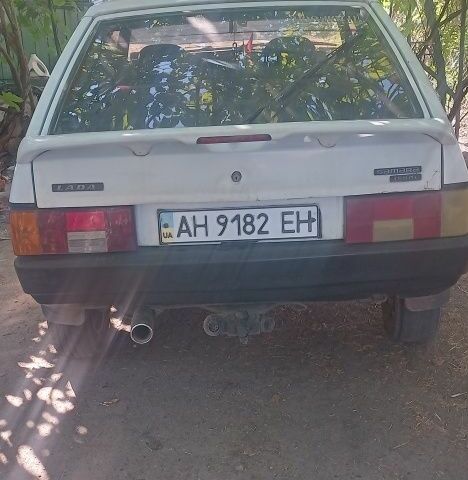 Белый ВАЗ 2108, объемом двигателя 0 л и пробегом 15 тыс. км за 38000 $, фото 2 на Automoto.ua