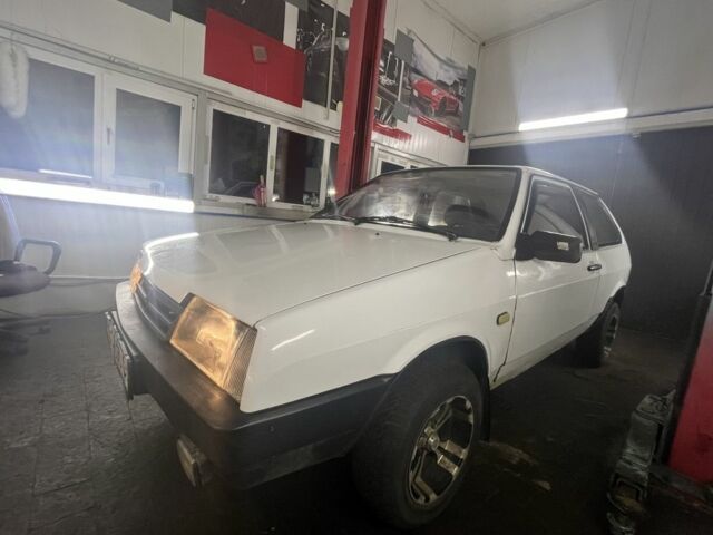 Білий ВАЗ 2108, об'ємом двигуна 1.5 л та пробігом 100 тис. км за 593 $, фото 5 на Automoto.ua