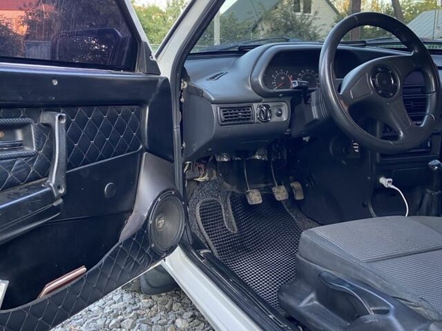 Білий ВАЗ 2108, об'ємом двигуна 1.3 л та пробігом 150 тис. км за 1735 $, фото 4 на Automoto.ua