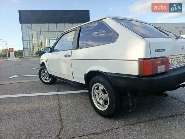 Белый ВАЗ 2108, объемом двигателя 1.29 л и пробегом 93 тыс. км за 1100 $, фото 5 на Automoto.ua