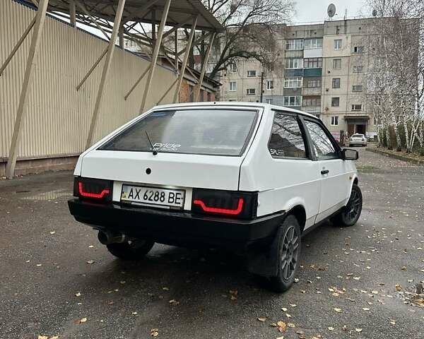 Білий ВАЗ 2108, об'ємом двигуна 1.6 л та пробігом 200 тис. км за 2500 $, фото 6 на Automoto.ua