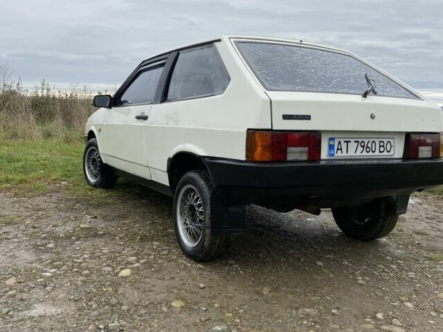 Белый ВАЗ 2108, объемом двигателя 1.1 л и пробегом 222 тыс. км за 860 $, фото 3 на Automoto.ua