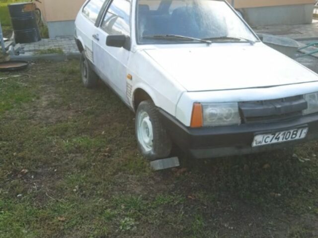 Белый ВАЗ 2108, объемом двигателя 1.3 л и пробегом 3 тыс. км за 405 $, фото 2 на Automoto.ua