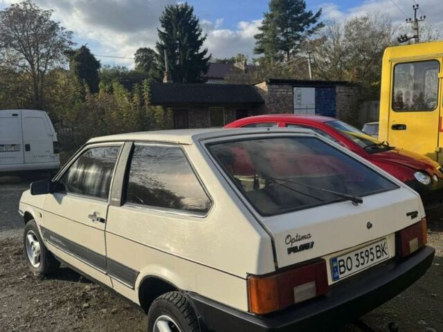 Белый ВАЗ 2108, объемом двигателя 1.3 л и пробегом 150 тыс. км за 650 $, фото 2 на Automoto.ua