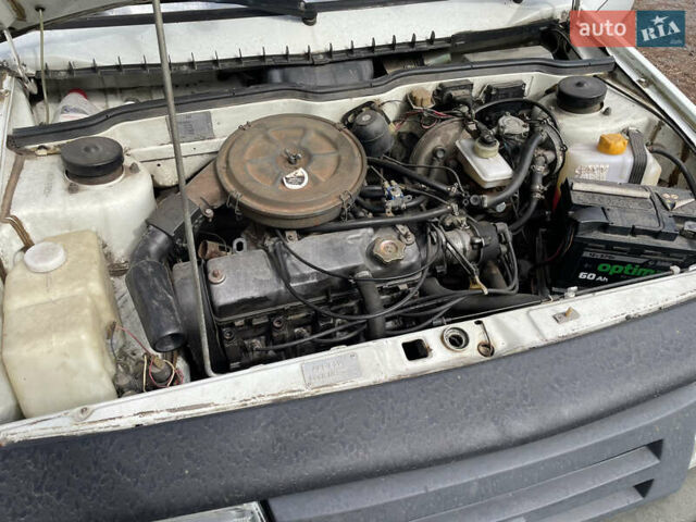 Белый ВАЗ 2108, объемом двигателя 1.29 л и пробегом 94 тыс. км за 1100 $, фото 2 на Automoto.ua