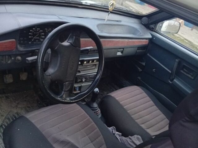 ВАЗ 2108 1991 в Коломые на Automoto.ua Белый ВАЗ 2108, объемом двигателя 1 л и пробегом 4 тыс. км за 800 $, фото 2 на Automoto.ua