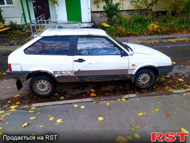 ВАЗ 2108 1991 в Харькове на Automoto.ua Белый ВАЗ 2108, объемом двигателя 1.5 л и пробегом 250 тыс. км за 350 $, фото 1 на Automoto.ua