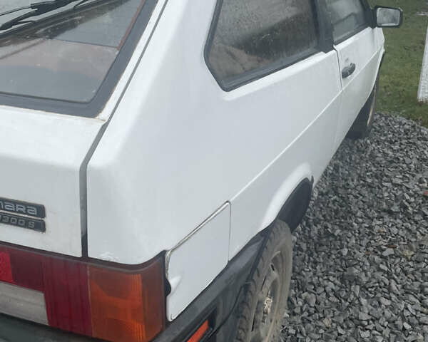 Белый ВАЗ 2108, объемом двигателя 1.3 л и пробегом 220 тыс. км за 930 $, фото 2 на Automoto.ua