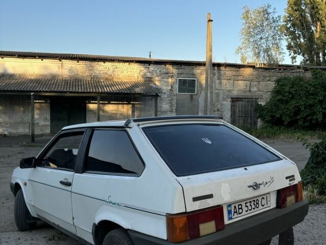 Белый ВАЗ 2108, объемом двигателя 1.5 л и пробегом 1000 тыс. км за 600 $, фото 2 на Automoto.ua
