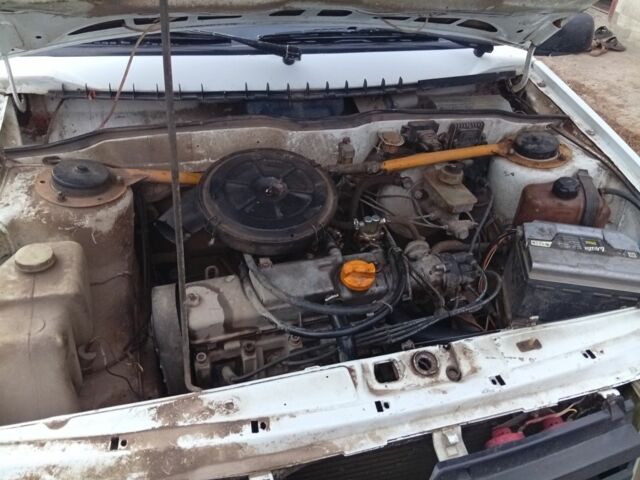 ВАЗ 2108 1991 в Коломые на Automoto.ua Белый ВАЗ 2108, объемом двигателя 1 л и пробегом 4 тыс. км за 800 $, фото 1 на Automoto.ua