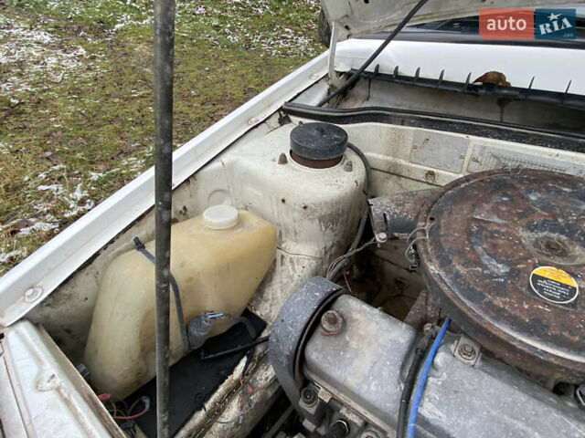 Белый ВАЗ 2108, объемом двигателя 1.29 л и пробегом 300 тыс. км за 650 $, фото 12 на Automoto.ua