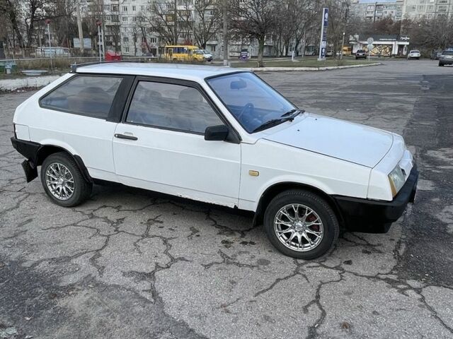 Белый ВАЗ 2108, объемом двигателя 0 л и пробегом 260 тыс. км за 850 $, фото 2 на Automoto.ua