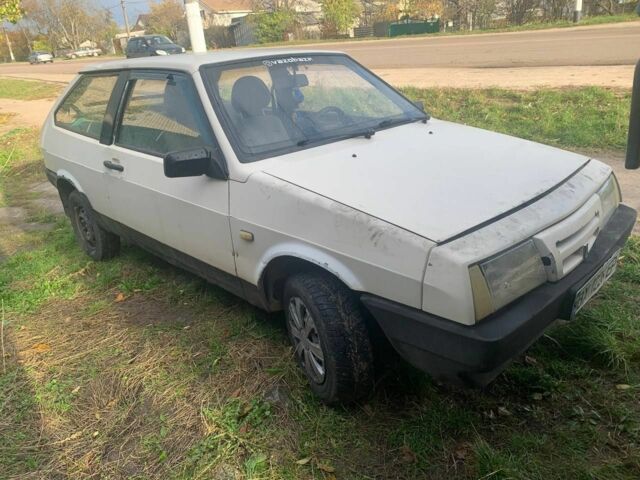 Белый ВАЗ 2108, объемом двигателя 0 л и пробегом 50 тыс. км за 357 $, фото 3 на Automoto.ua