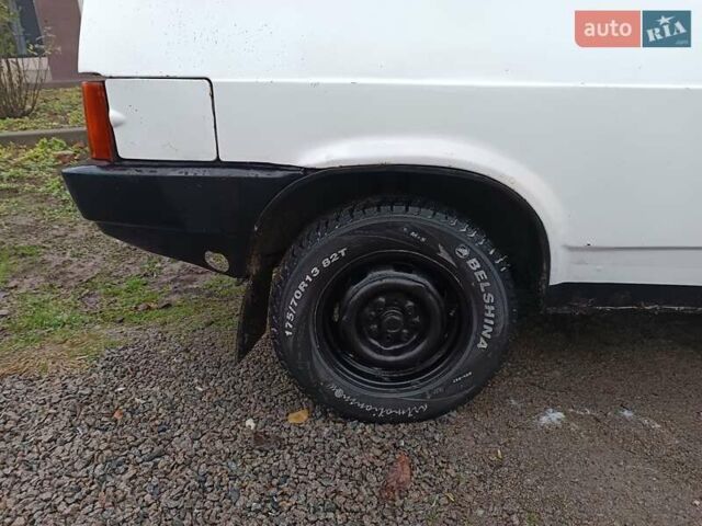 Белый ВАЗ 2108, объемом двигателя 1.1 л и пробегом 69 тыс. км за 1100 $, фото 8 на Automoto.ua