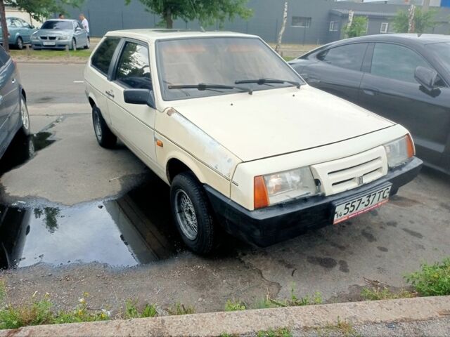 Белый ВАЗ 2108, объемом двигателя 1.1 л и пробегом 98 тыс. км за 1300 $, фото 3 на Automoto.ua