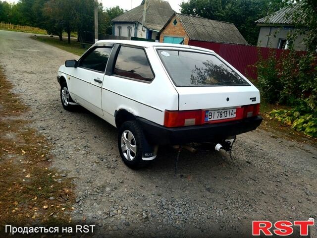 Білий ВАЗ 2108, об'ємом двигуна 1.1 л та пробігом 200 тис. км за 600 $, фото 5 на Automoto.ua