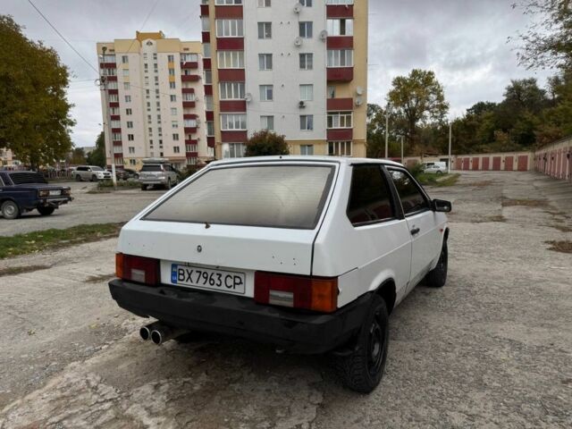 ВАЗ 2108 1991 в Каменце-Подольском на Automoto.ua Белый ВАЗ 2108, объемом двигателя 1.5 л и пробегом 100 тыс. км за 550 $, фото 2 на Automoto.ua