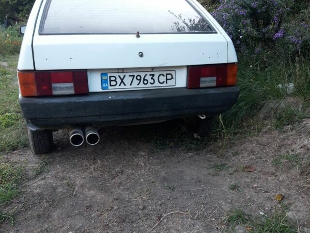 Белый ВАЗ 2108, объемом двигателя 1.5 л и пробегом 20 тыс. км за 266 $, фото 1 на Automoto.ua