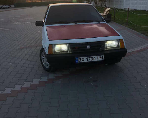 Белый ВАЗ 2108, объемом двигателя 1.5 л и пробегом 90 тыс. км за 850 $, фото 1 на Automoto.ua