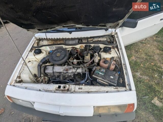 Белый ВАЗ 2108, объемом двигателя 1.5 л и пробегом 80 тыс. км за 799 $, фото 9 на Automoto.ua