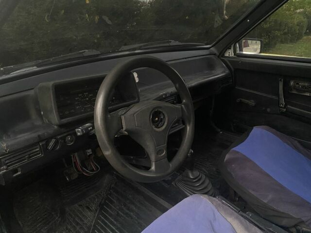 ВАЗ 2108 1991 в Каменце-Подольском на Automoto.ua Белый ВАЗ 2108, объемом двигателя 1.5 л и пробегом 100 тыс. км за 550 $, фото 6 на Automoto.ua