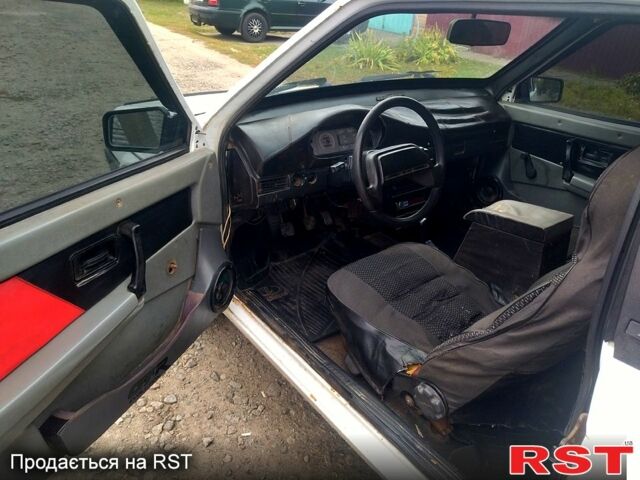 Білий ВАЗ 2108, об'ємом двигуна 1.1 л та пробігом 200 тис. км за 600 $, фото 3 на Automoto.ua