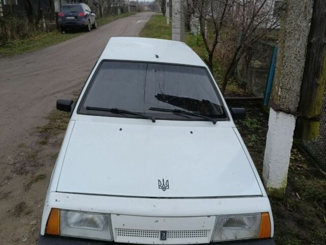 Белый ВАЗ 2108, объемом двигателя 0 л и пробегом 83 тыс. км за 1200 $, фото 1 на Automoto.ua