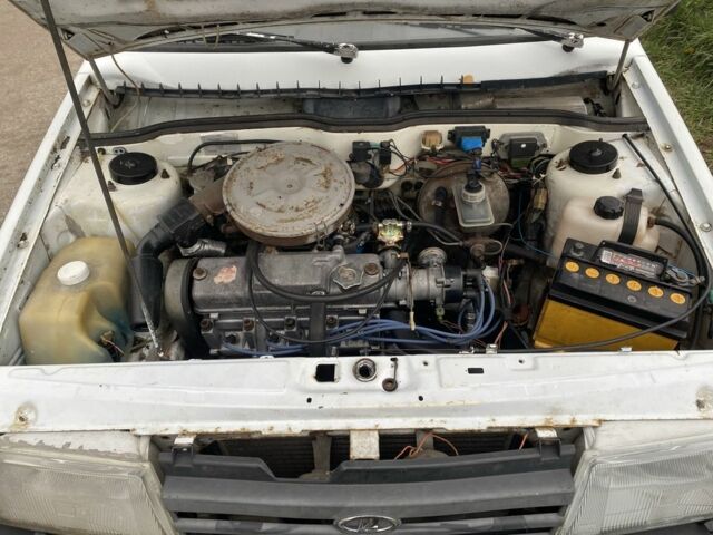 Белый ВАЗ 2108, объемом двигателя 1.5 л и пробегом 3 тыс. км за 700 $, фото 7 на Automoto.ua