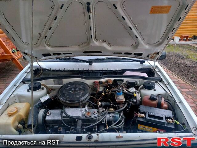 Белый ВАЗ 2108, объемом двигателя 13 л и пробегом 150 тыс. км за 950 $, фото 10 на Automoto.ua