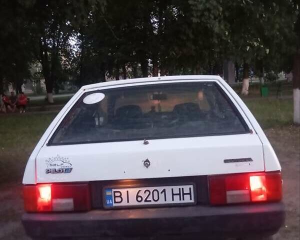 Білий ВАЗ 2108, об'ємом двигуна 1.5 л та пробігом 350 тис. км за 700 $, фото 4 на Automoto.ua