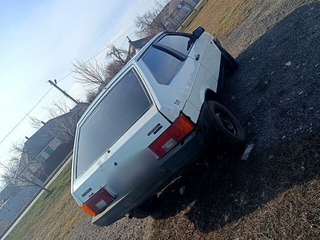 Белый ВАЗ 2108, объемом двигателя 13 л и пробегом 111 тыс. км за 790 $, фото 5 на Automoto.ua
