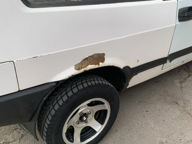 Белый ВАЗ 2108, объемом двигателя 1.3 л и пробегом 3 тыс. км за 650 $, фото 2 на Automoto.ua