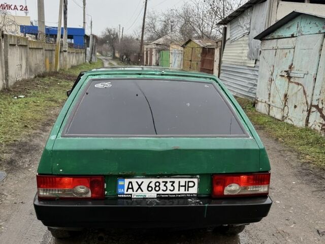 Белый ВАЗ 2108, объемом двигателя 1.5 л и пробегом 240 тыс. км за 379 $, фото 2 на Automoto.ua