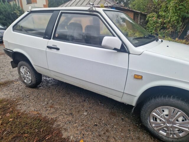 ВАЗ 2108 1992 у Полтаві на Automoto.ua Білий ВАЗ 2108, об'ємом двигуна 1.3 л та пробігом 124 тис. км за 900 $, фото 1 на Automoto.ua